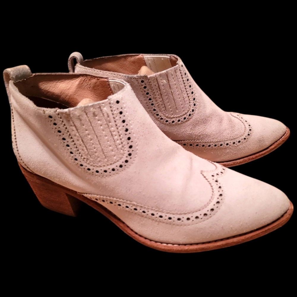 Madewell Cream Suede Western Style Ankle Boots